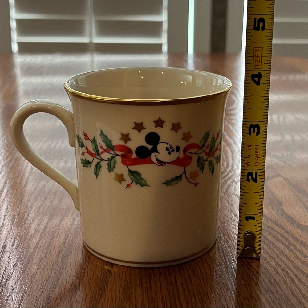 Vintage Lenox Disney Mickey Mouse Holiday coffee mug. - Picture 5 of 6